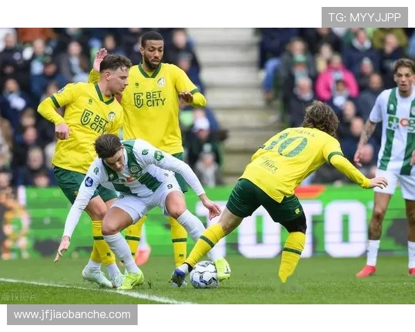 格罗宁根球员近期表现稳健,引发足坛广泛关注,未来值得期待 格罗宁根球员近期表现稳健,引发足坛广泛关注,未来值得期待