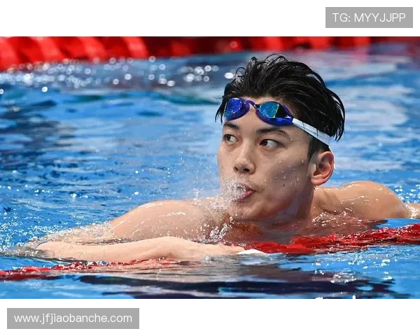 汪顺一天不穿运动服，谁还能认出他是游泳冠军啊？